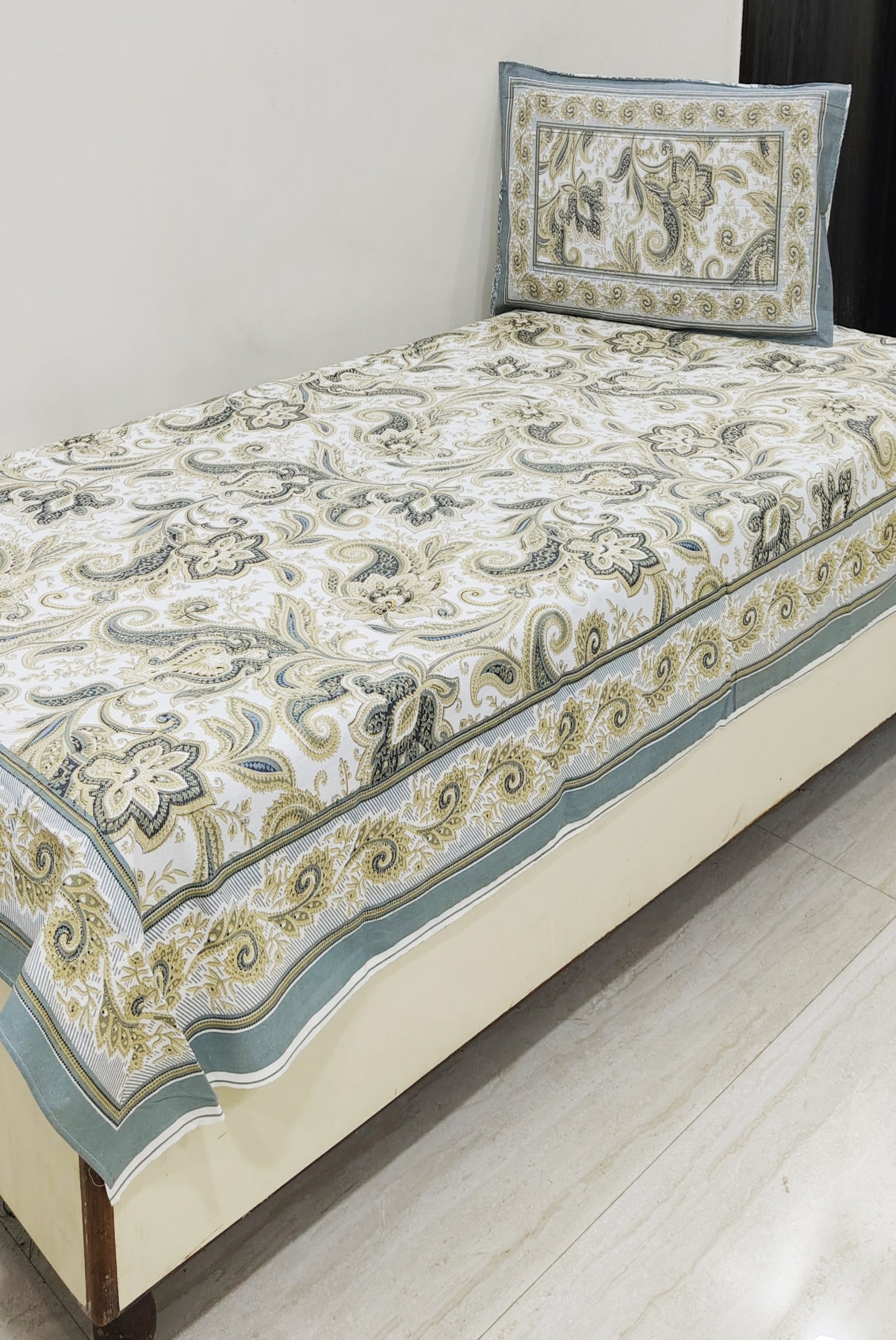 Paisley Dream